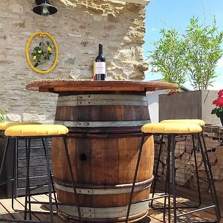 Jacuzzi Au Lemon Tree Et Charme Des Pierres Dorees Panossas Exterior photo
